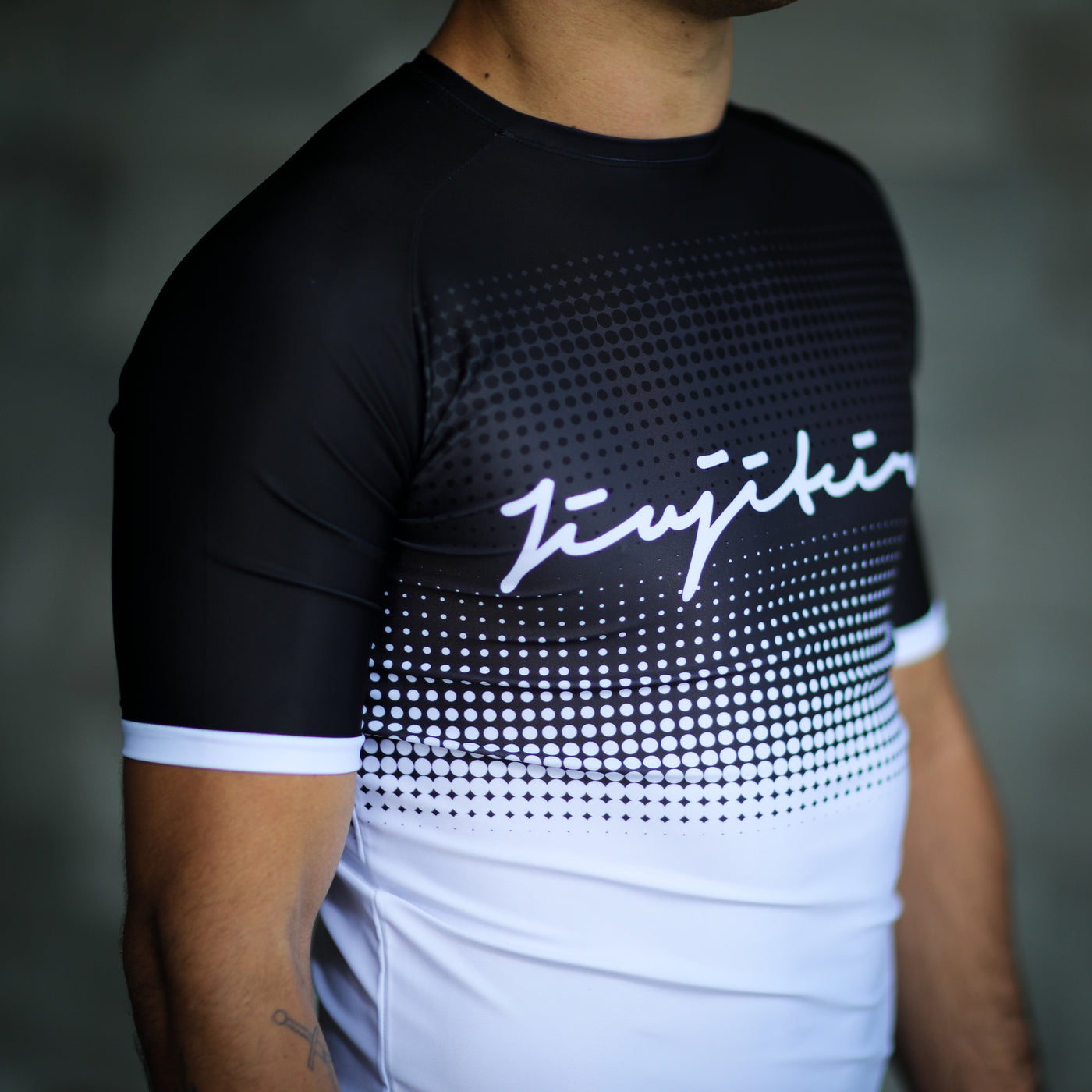Jiujiteiro Bishop Pro Half Sleeve Rashguard – Grappling rashguard product view
