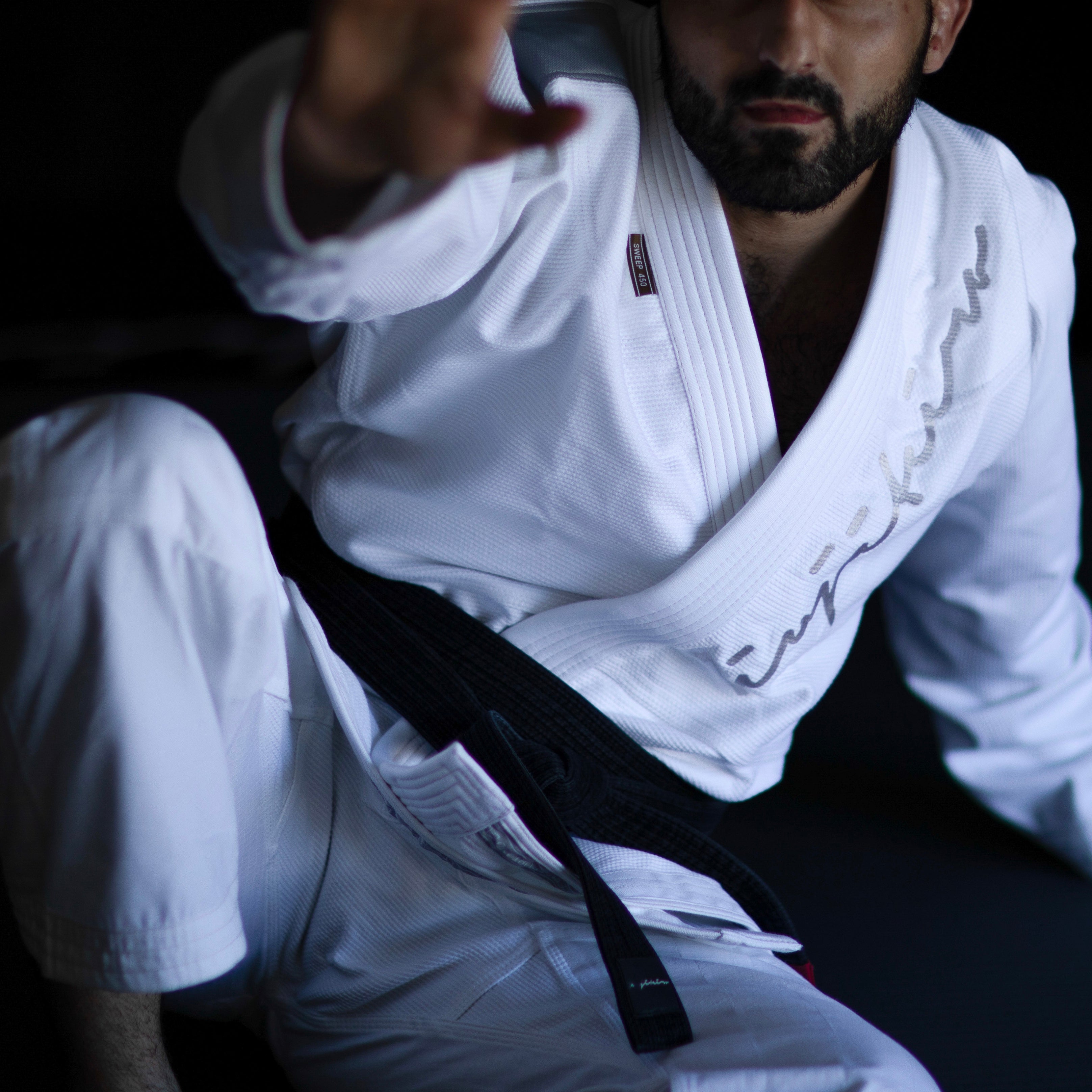 Sweep 450 BJJ Gi — Jiujiteiro