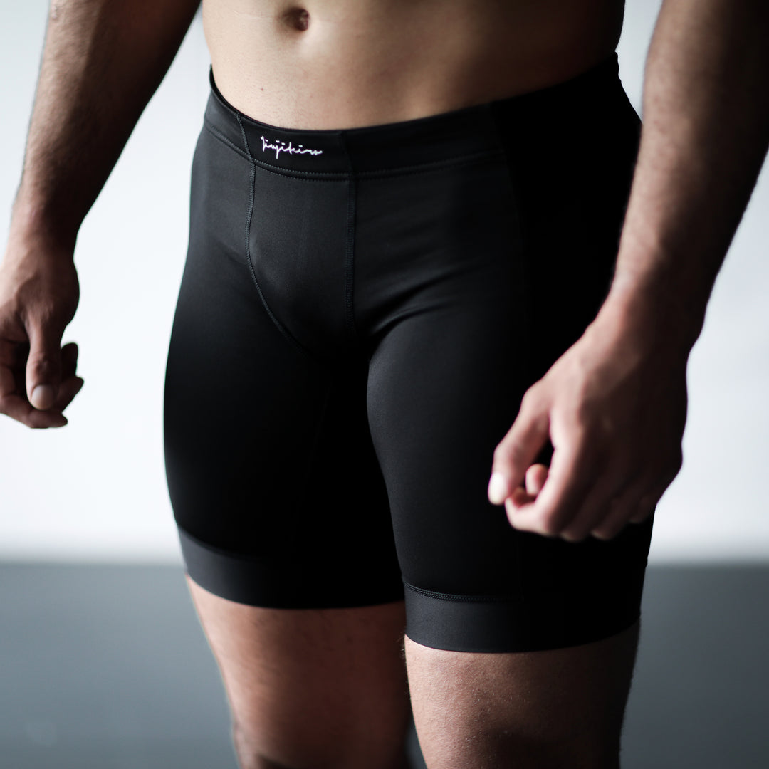PRO COMPRESSION SHORTS