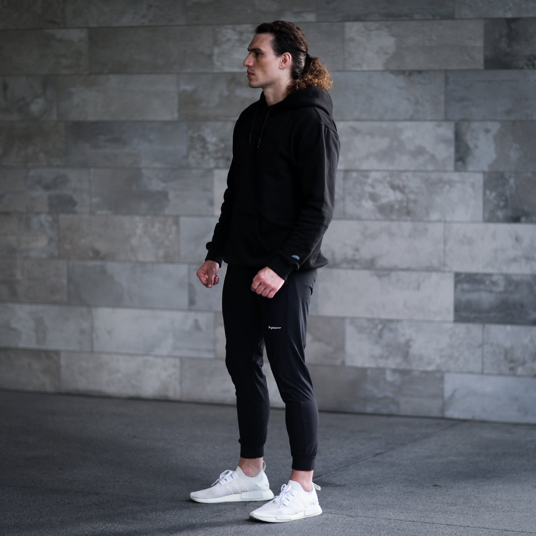 EMBOSSED HOODIE BLACK