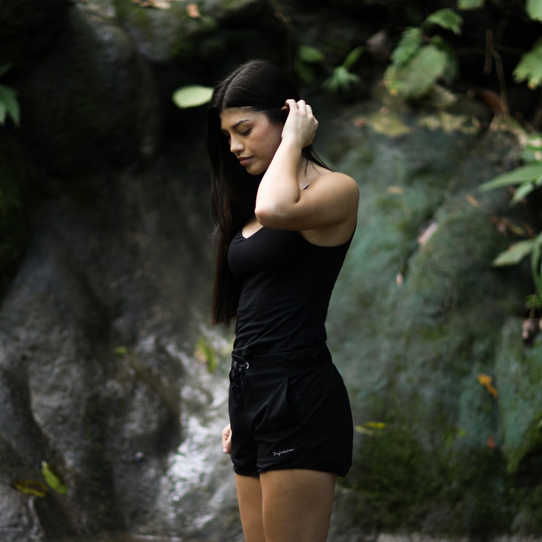 Jiujiteiro Womens Seamless Tank Black – BJJ tank product view