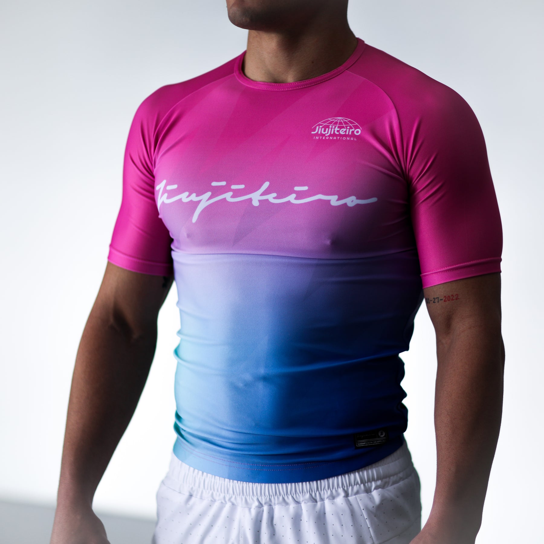 Jiujiteiro Hydrangea Pro Half Sleeve Rashguard – Jiu jitsu rash guard