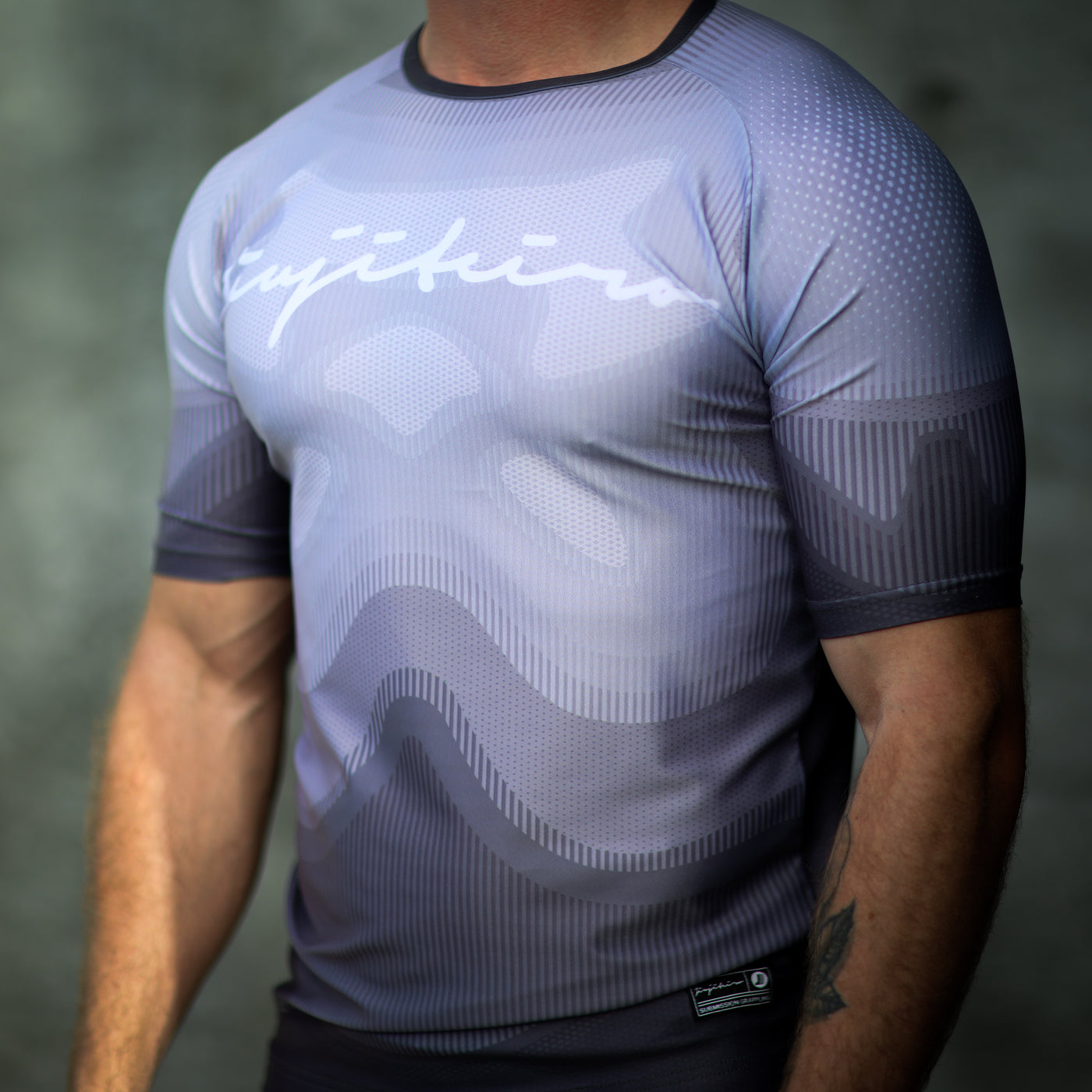 Jiujiteiro Predator Pro Half Sleeve Rashguard – Grappling rashguard product view