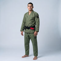 Core Gi Olive – three-quarter front view on model