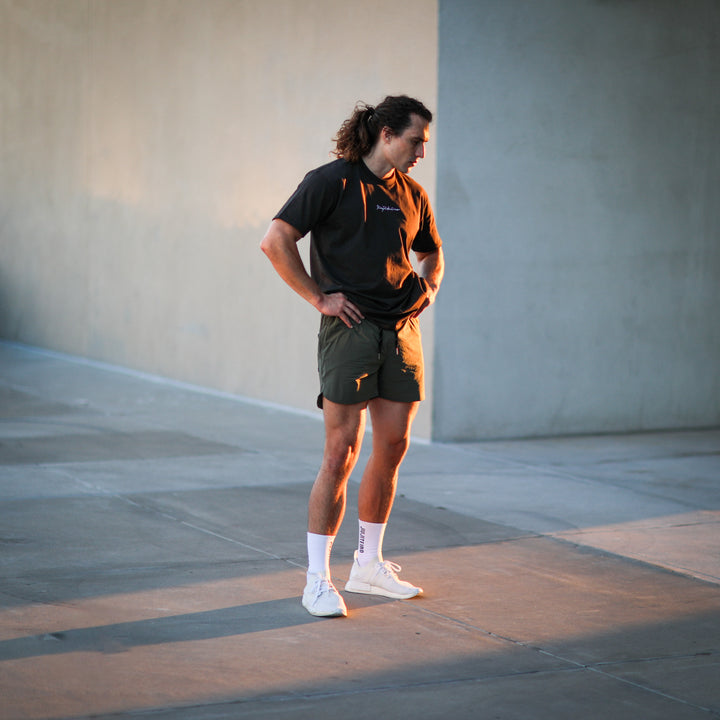 PRO WORKOUT SHORTS OLIVE