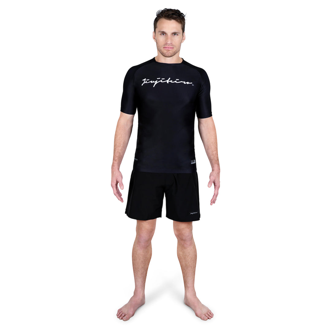 CORE HALF SLEEVE RASHGUARD