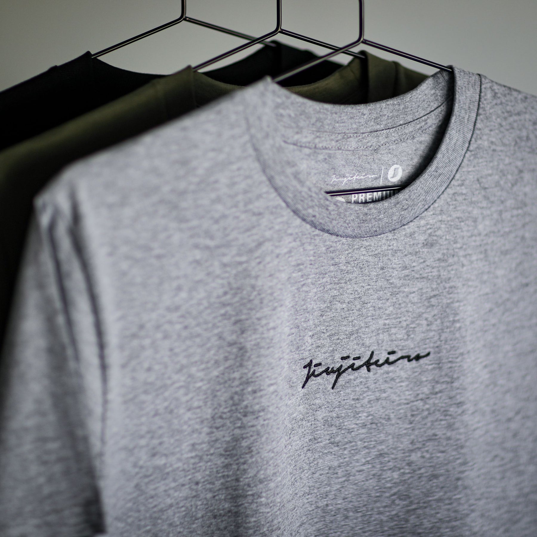 Jiujiteiro Pro Signature Heavyweight Embroidered Tee Gray – Grappler tee, BJJ streetwear