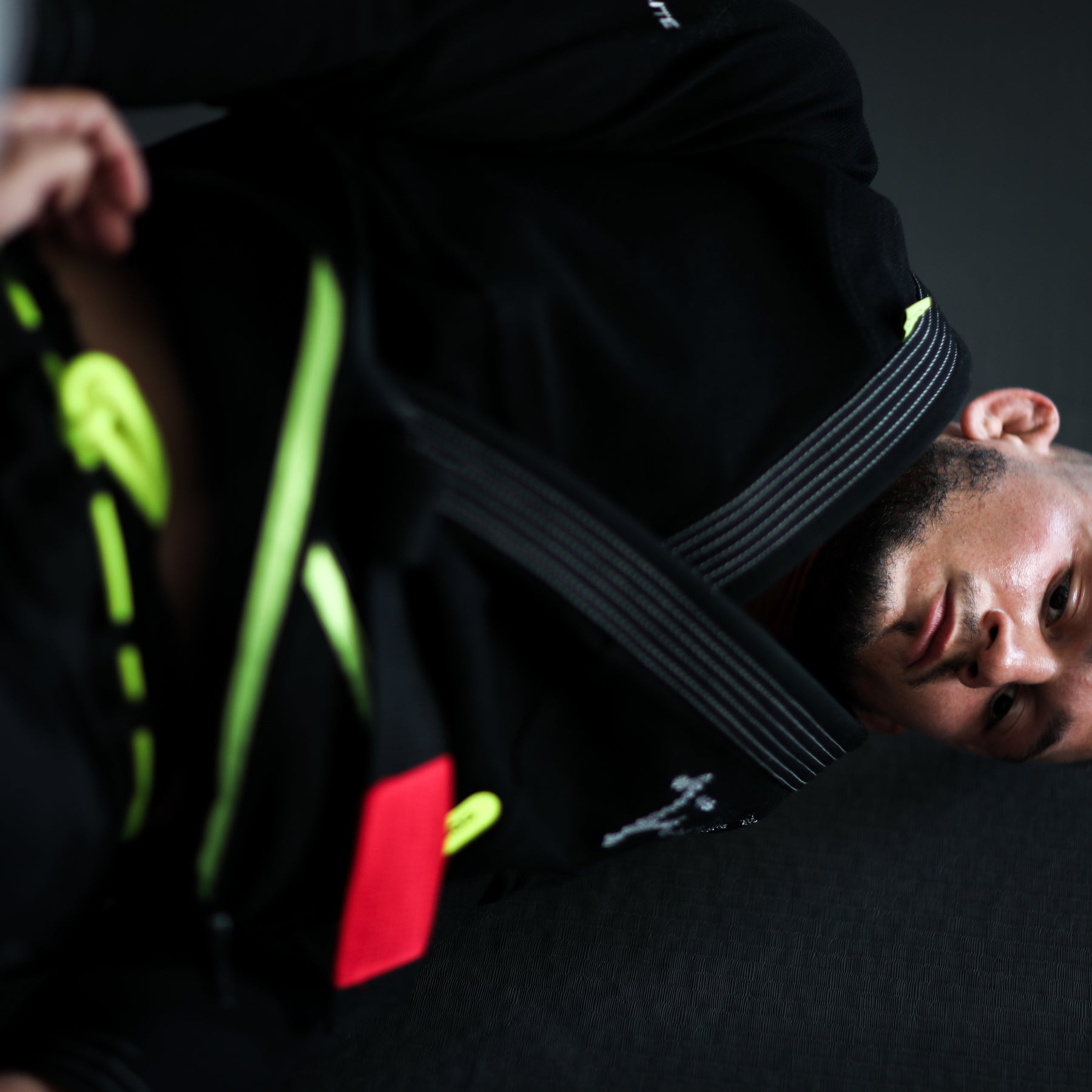 Jiujiteiro Comp-Lite Gi 22 Black – IBJJF gi product view