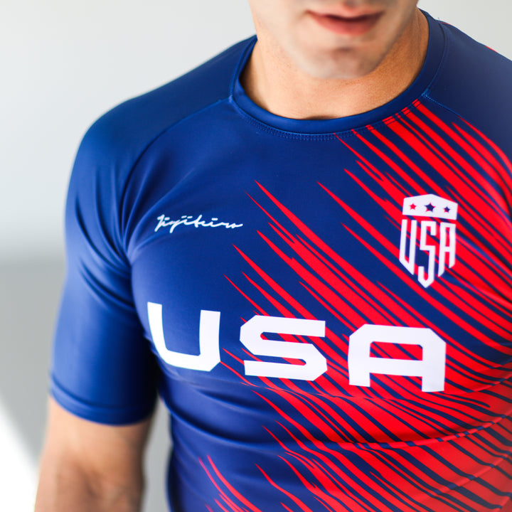 USA PRO HALF SLEEVE RASHGUARD