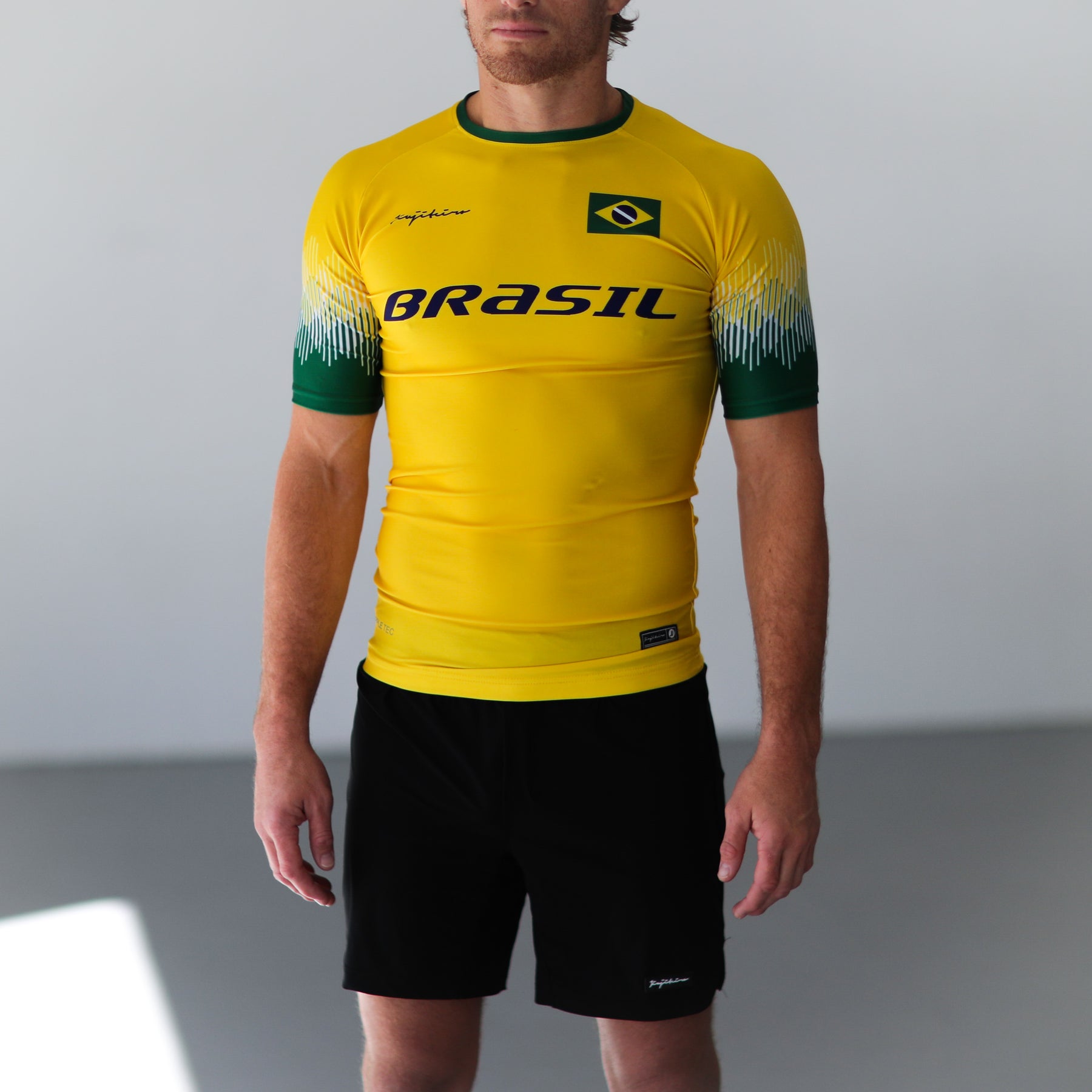 Jiujiteiro Brasil Pro Half Sleeve Rashguard – Compression rashguard for no-gi BJJ